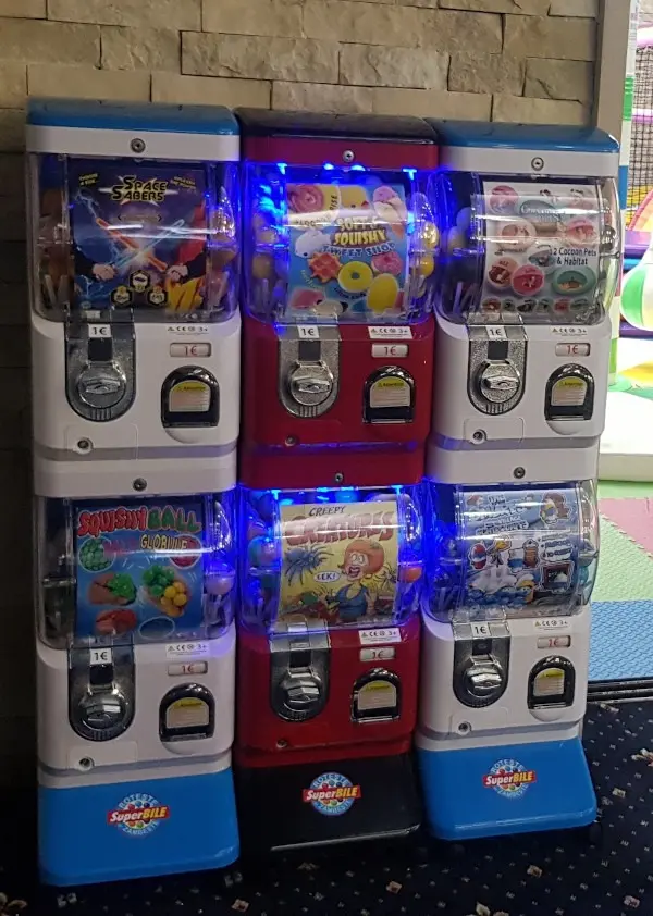 Automat Tomy si Tomy led Automat Tomy si Tomy led